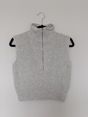 Ruby Moon Soft Sleeveless Half-Zip Crop Knit Sweater Vest - Light Gray